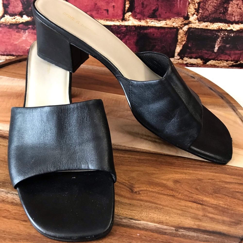 Croft & Barrow 9.5 mile sandals 👡 shoes slip on